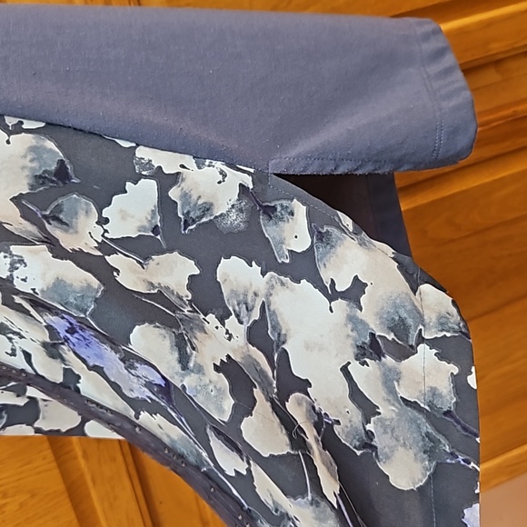 Vera Wang Shear Lined Floral Sleveless Tunic. Sz: XS - Picture 6 of 11